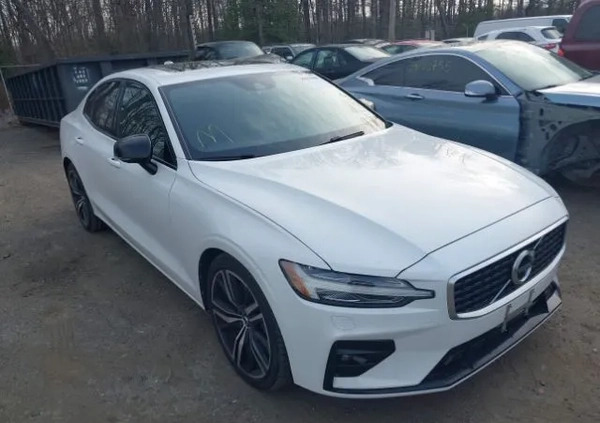 Volvo S60 cena 69000 przebieg: 94414, rok produkcji 2019 z Koniecpol małe 121